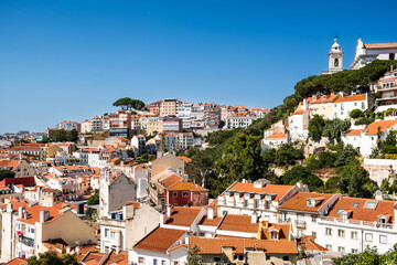 Fototapeta premium Blick auf die Igreja da Graca im Abendlicht, Lissabon, Portugal
