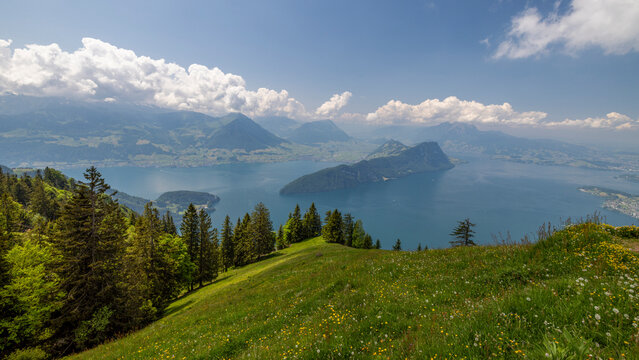 Rigi Scheidegg - ein Berggipfel des Rigi-Massivs am Vierwaldst&auml;ttersee in der Schweiz
