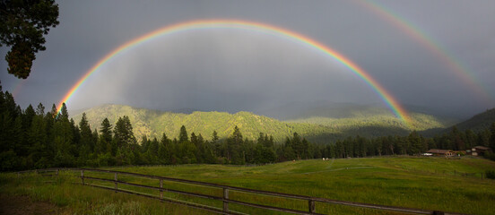 Rainbow in Montana © Chris