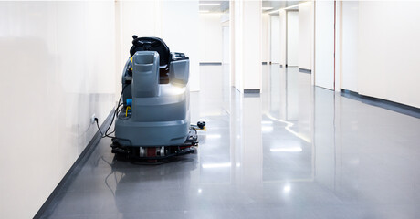 Cleaning machine in the corridor
