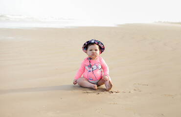 Praia, bebê, rosa, piscina, areia, chapéu, criança, garota, criancinha