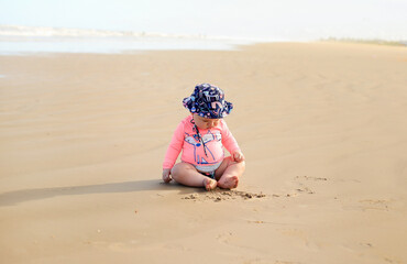Praia, bebê, rosa, piscina, areia, chapéu, criança, garota, criancinha