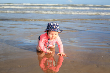Praia, bebê, rosa, piscina, areia, chapéu, criança, garota, criancinha