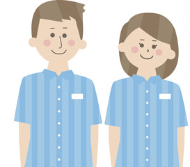 笑顔で立っている従業員　男女