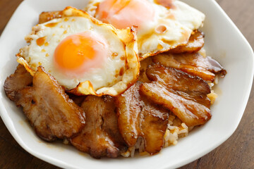 チャーシュー丼