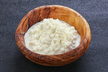 Dietary granulated cottage cheese for breakfast