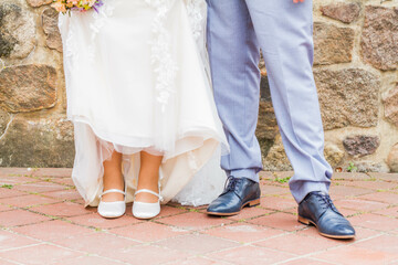 Hochzeitspaar F&uuml;&szlig;e