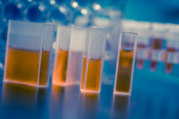 Drug dissolution testing: Study drug release profiles in pharmaceutica