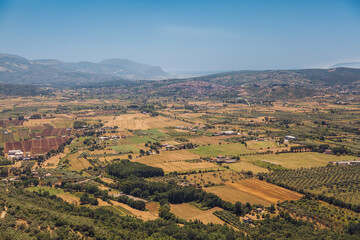 Fototapeta premium the fields of sunny tascana in italy