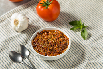 Homemade Red Tomato Pesto Sauce