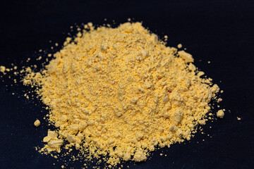 AC7000 Yellow Powder
