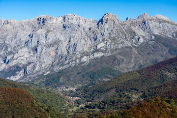 Aerial view of the Central Massif of the Picos de Europa National Park and the Valdeon valley since Piedrashitas lookout viewpoint in autumn. Leon, Spain.