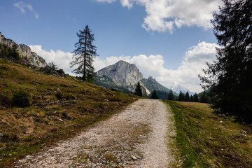 Fototapeta na wymiar hiking path through a wonderful mountain landscape on vacation