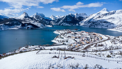 Riaño y su embalse (LEÓN)