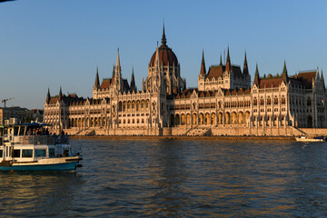 Fototapeta na wymiar View of the Parliament at Budapest in Hungary