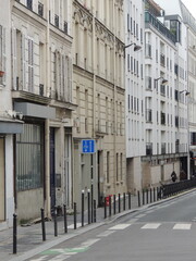 Buildings in Paris - 19ème arrondissement  - obrazy, fototapety, plakaty