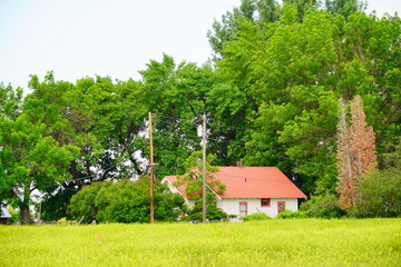 Obraz premium beautiful village house and barn in state of Idaho, USA 