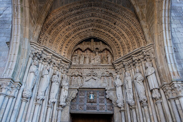 Fototapeta premium Gothic doorway of the cathedral of Tui, Galicia. Spain.
