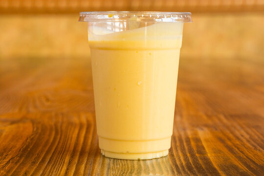 Mango lassi