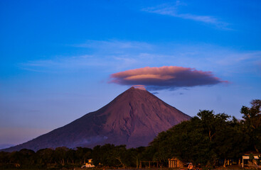 Fototapeta premium volcano