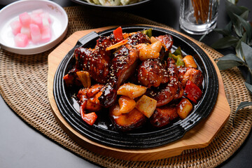 korea traditional chicken 
