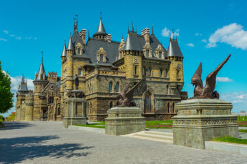 Tourist center Castle Garibaldi in the village Hryaschevka near