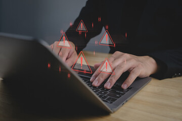 Programmer, businessman, officer found an error from computer symptoms Case and Responsibility...