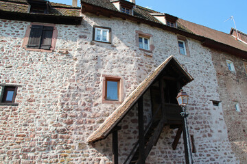 Fototapeta na wymiar ramparts and houses in riquewihr in alsace (france)