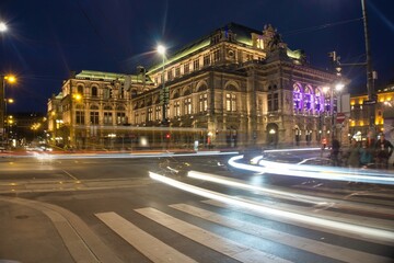 Staatsoper Wien bei Nacht