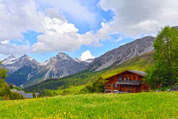 Fototapeta na wymiar Arosa im Schweizer Kanton Graubünden