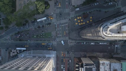 aerial descending shot at north end of Flatiron Building in NYC