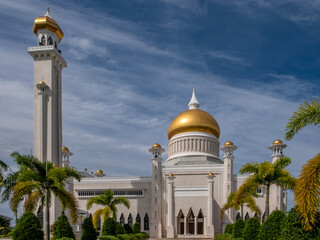 Omar Ali Saifuddien Mosque in Brunei on the island of Borneo