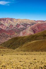 Fototapeta na wymiar Day trip to the scenic and colorful Hornocal de 14 Colores in Jujuy, Argentina, South America