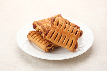 Puff Pastry stuffed with strawberry jam
