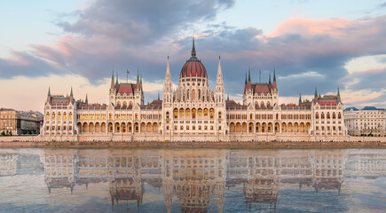 Panorama of the Hungarian Parliament building at sunrise in Budapest, Hungary