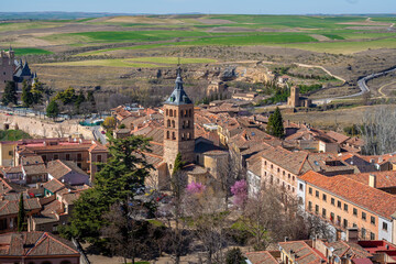 Aerial view of Segovia with San Andres Church - Segovia, Spain - obrazy, fototapety, plakaty