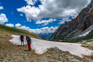 Trekking in Alta Valle Maira. Da Chiappera al Colle del Maurin ai piedi della Rocca Provenzale

