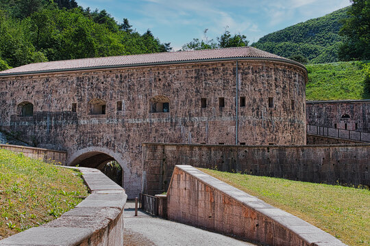 Austro-Hungarian fortress, dating back to the end of the 1800s, which was part of the defensive belt of the city of Trento in the First World War., 