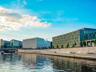Fototapeta premium downtown Berlin, view from river Spree at sunset