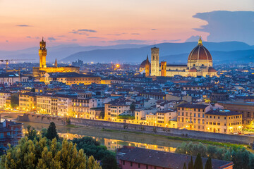 Fototapeta na wymiar View of the city of Florence, cityscape of Italy