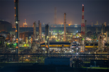 Obraz na płótnie Canvas 日本の岡山県倉敷市の美しい工場夜景
