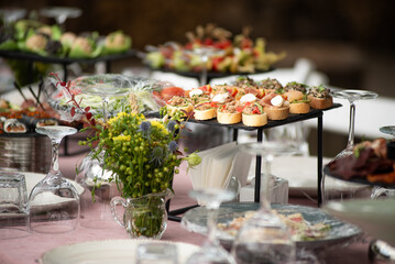 Wedding decorations trends. Wedding table with snack and drink