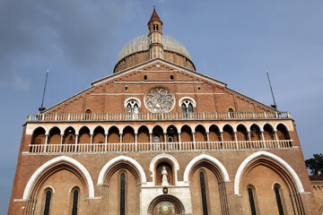 Basilica de Sant' Antonio - Plazza del santo - Padova - Italy