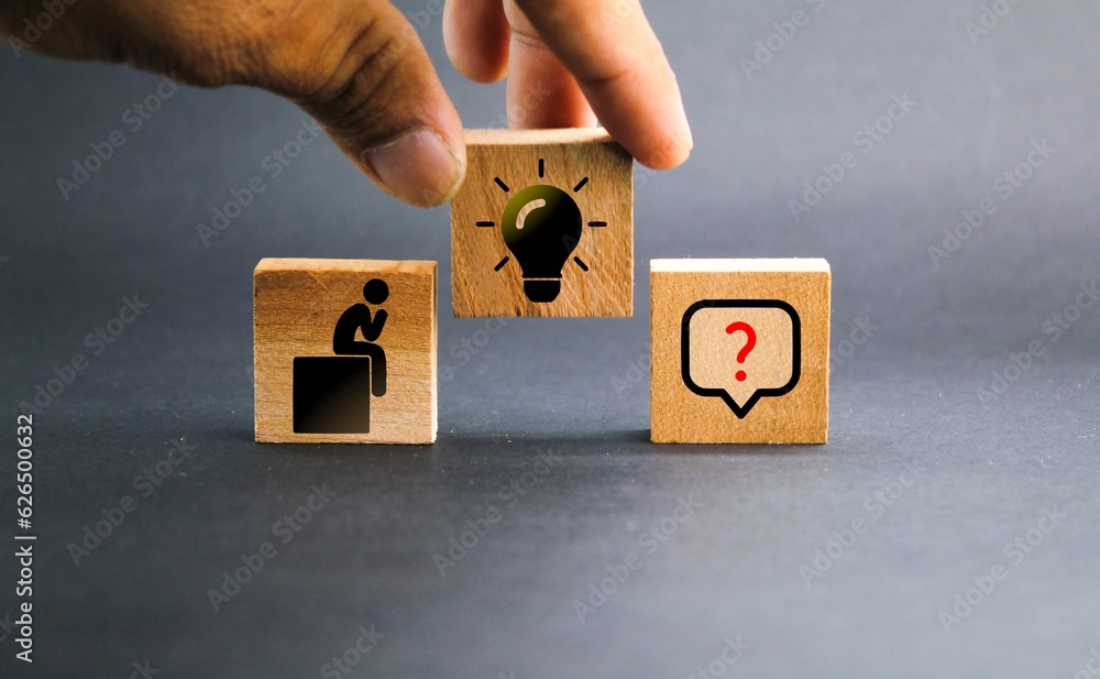 Aufkleber icon of a person who is stuck and a question with an idea or solution icon in the middle. the concep