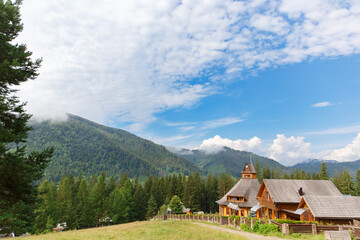 amazing views of the earth planet, mountains and forests of Ukraine, Ukrainian carpathians, mountain view, mountains Carpathian, Ukraine, house in the mountains, mountain valley
