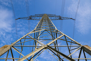 Strom Mast um hohe Spannung zu übertragen