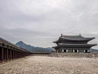 Seoul's popular landmarks in springtime