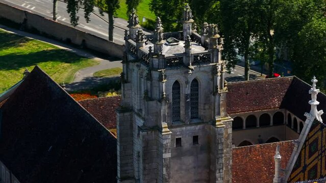 Monastère de Brou vidéo en drone