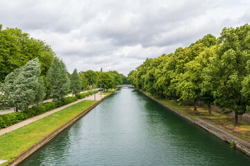 Fototapeta na wymiar Le Canal de la Deûle à Lille
