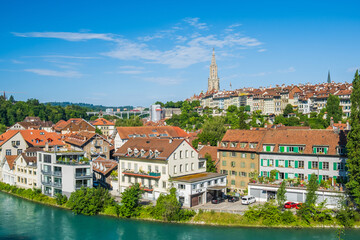 Fototapeta na wymiar Panoramic view of Aare river and old town of Bern, Switzerland